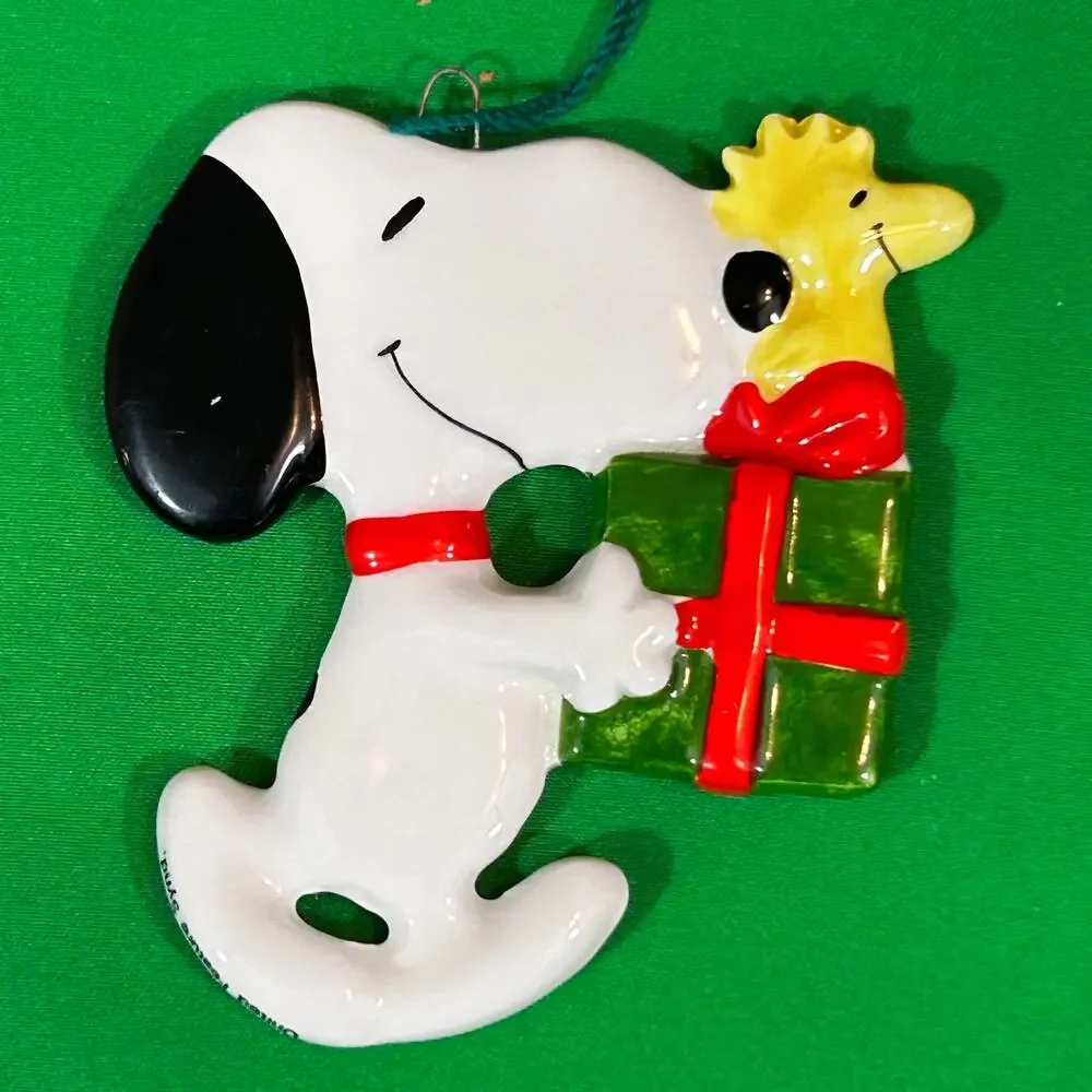 Snoopy with Woodstock Christmas Tree Ornament United Feature Synd. 1972 Vintage